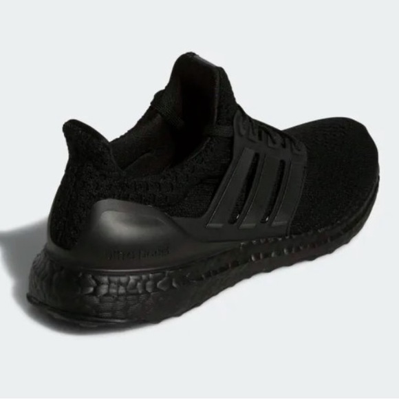adidas UltraBOOST 5.0 DNA W Triple Black - Picture 4 of 11